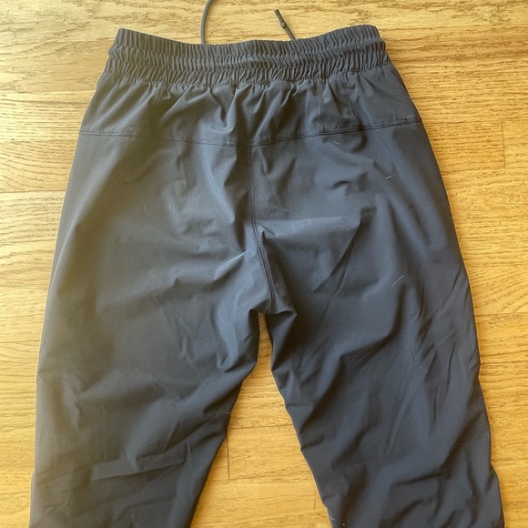 Lululemon lined joggers - Picture 3 of 5